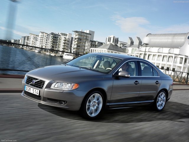 Volvo S80
